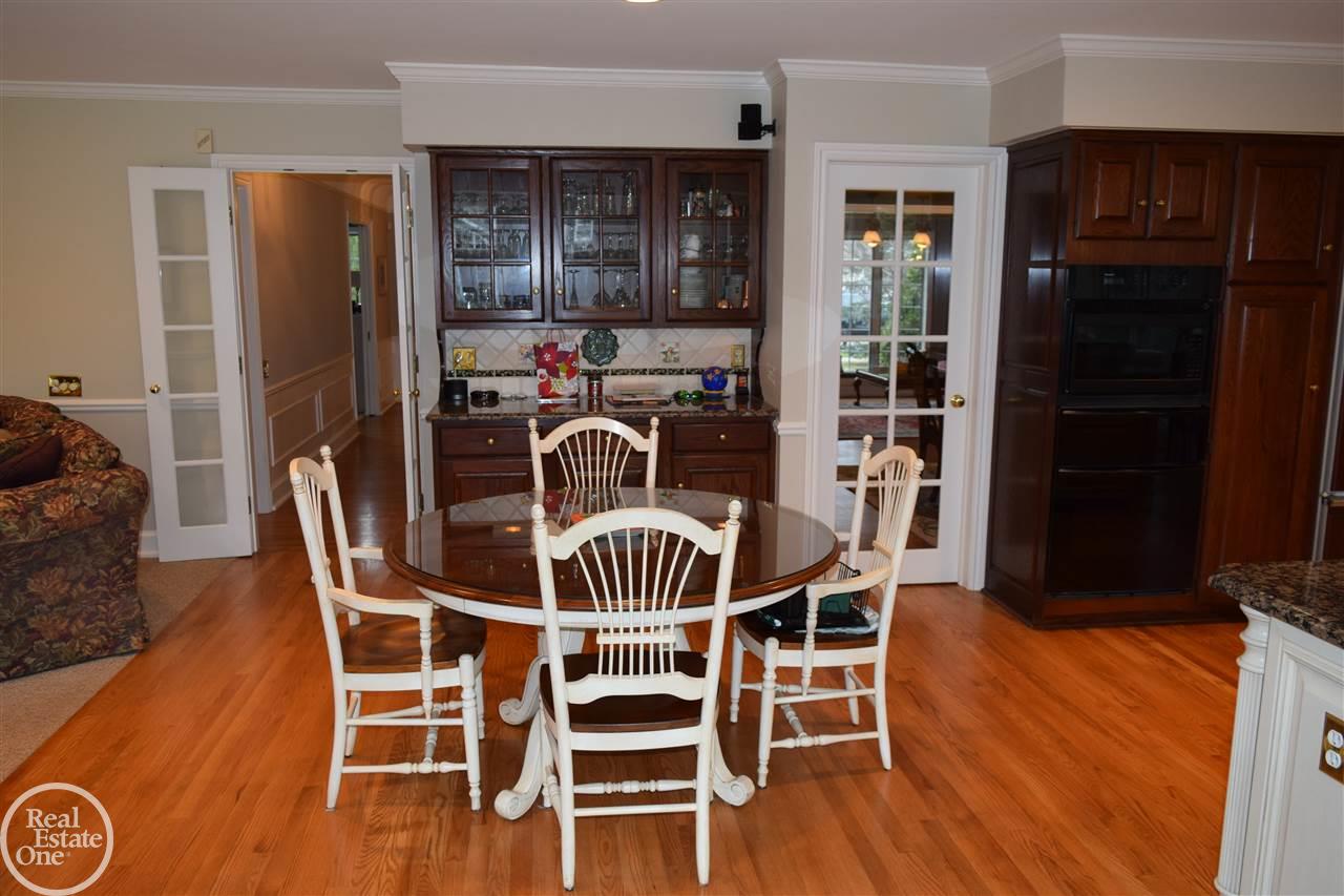 306 Cloverly Road Grosse Pointe Farms, MI 48236 - Photo 19 of 45