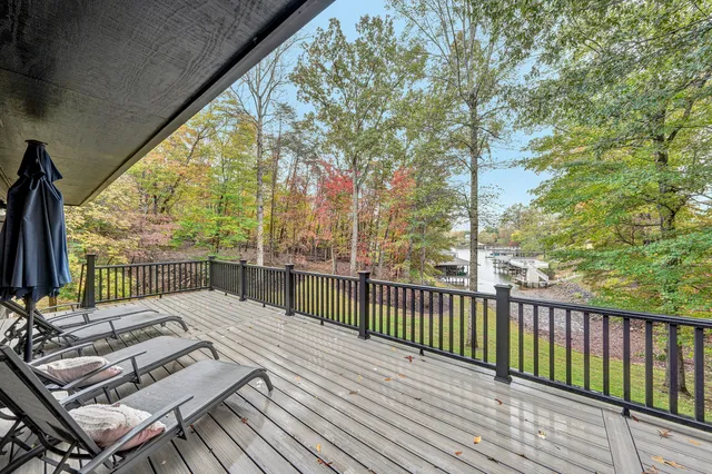 a front view of a house with garage
