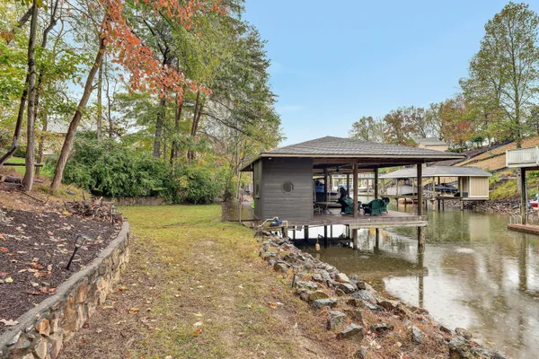 $1,799,000 | 6 Low Country Drive, Penhook, VA 24137