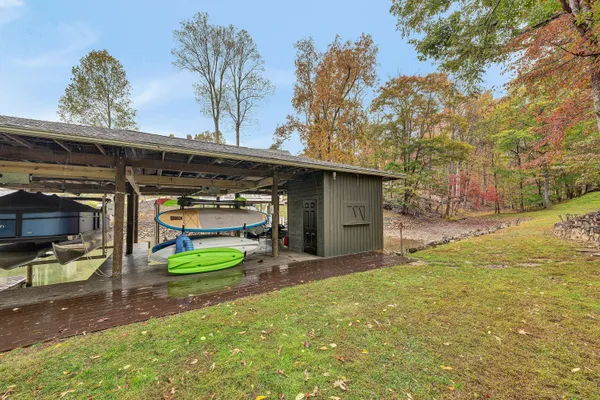 $1,799,000 | 6 Low Country Drive, Penhook, VA 24137