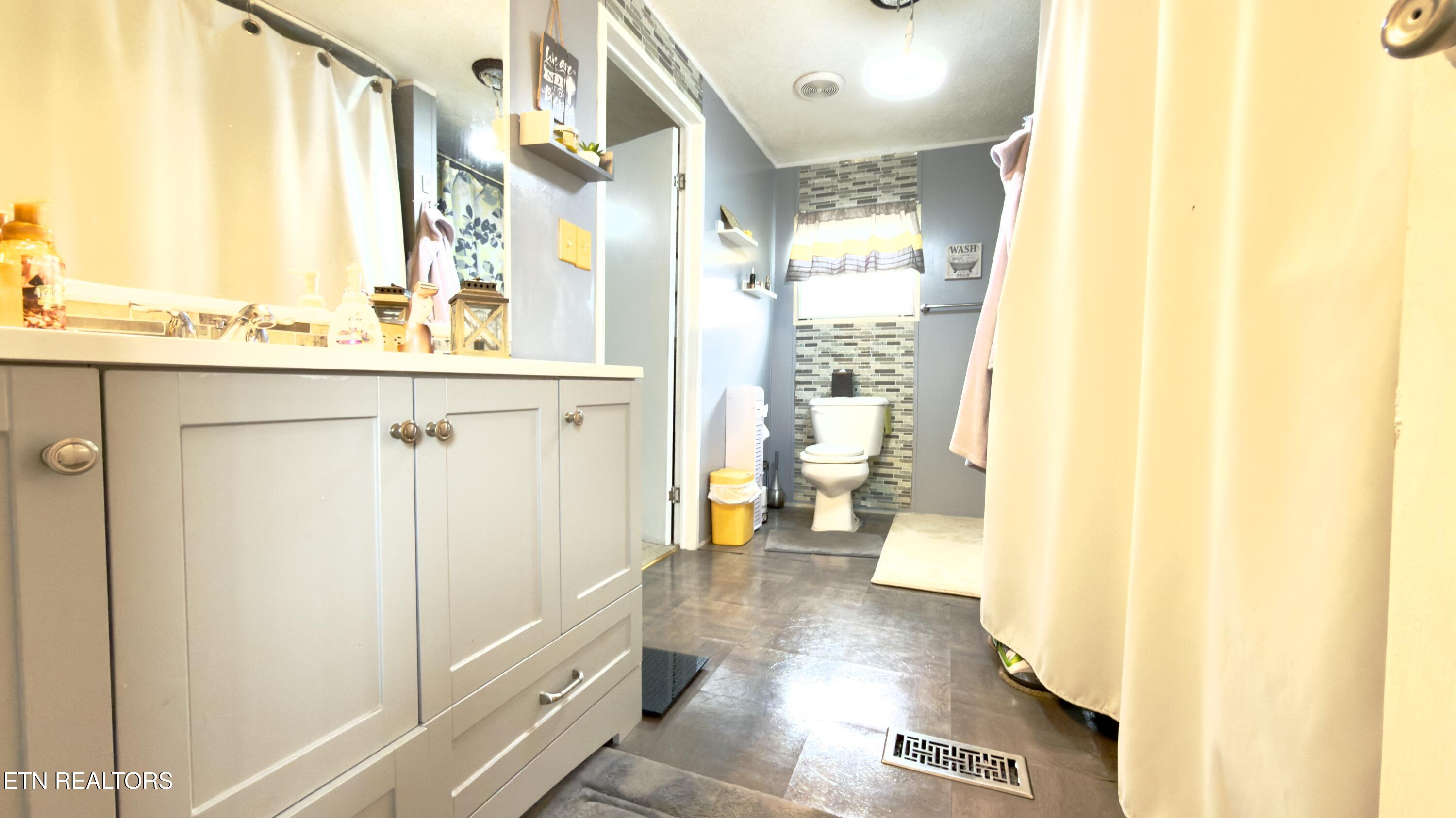 818 Fair Street Sweetwater, TN 37874 - Photo 11 of 15 Image 11