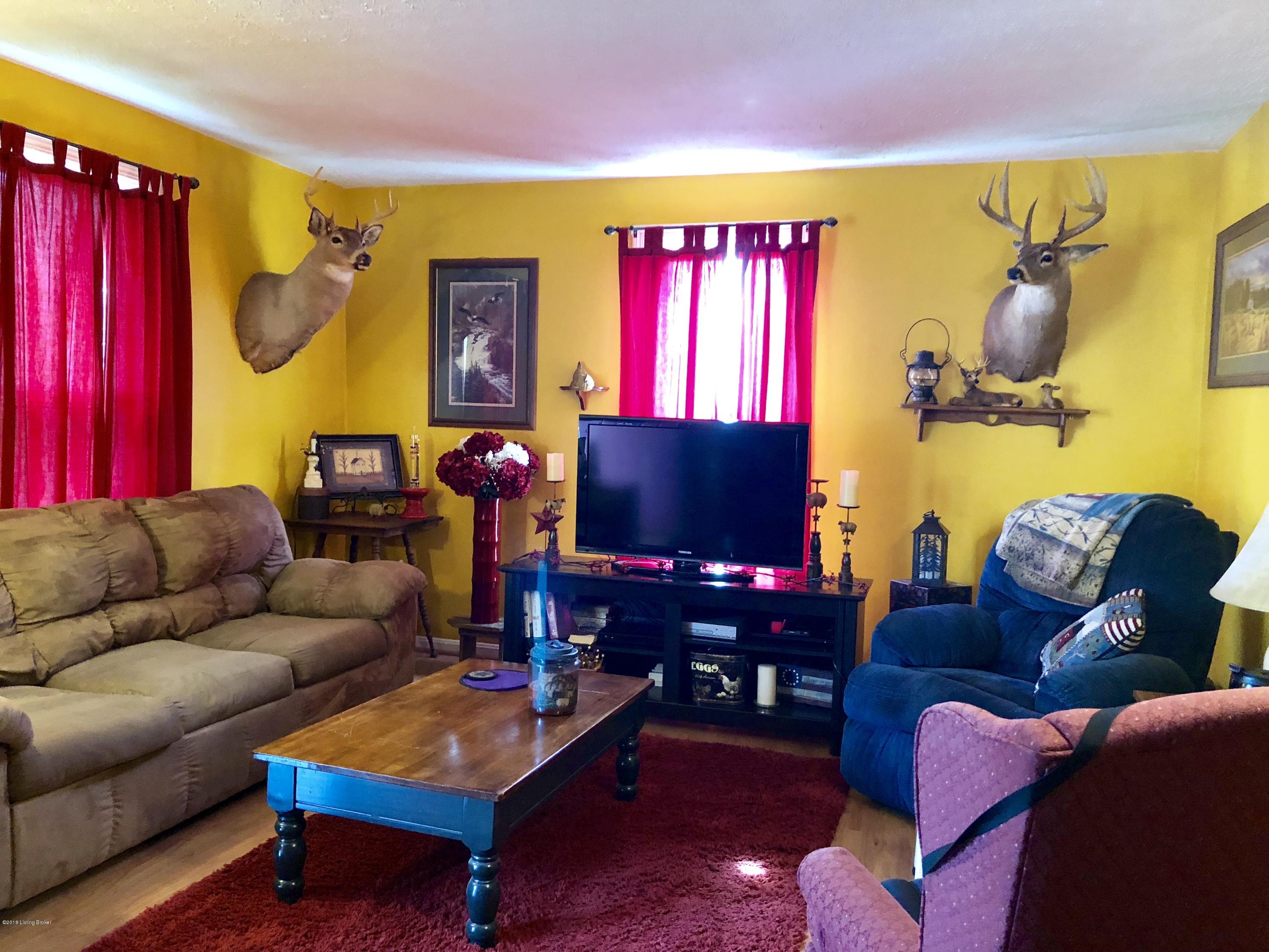 2918 Washburn Road Pleasureville, KY 40057 - Photo 3 of 16 IMG_3217 - Copy
