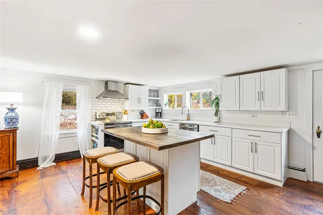 $505,000 | 155 Stillwater Road, Smithfield, RI 02917