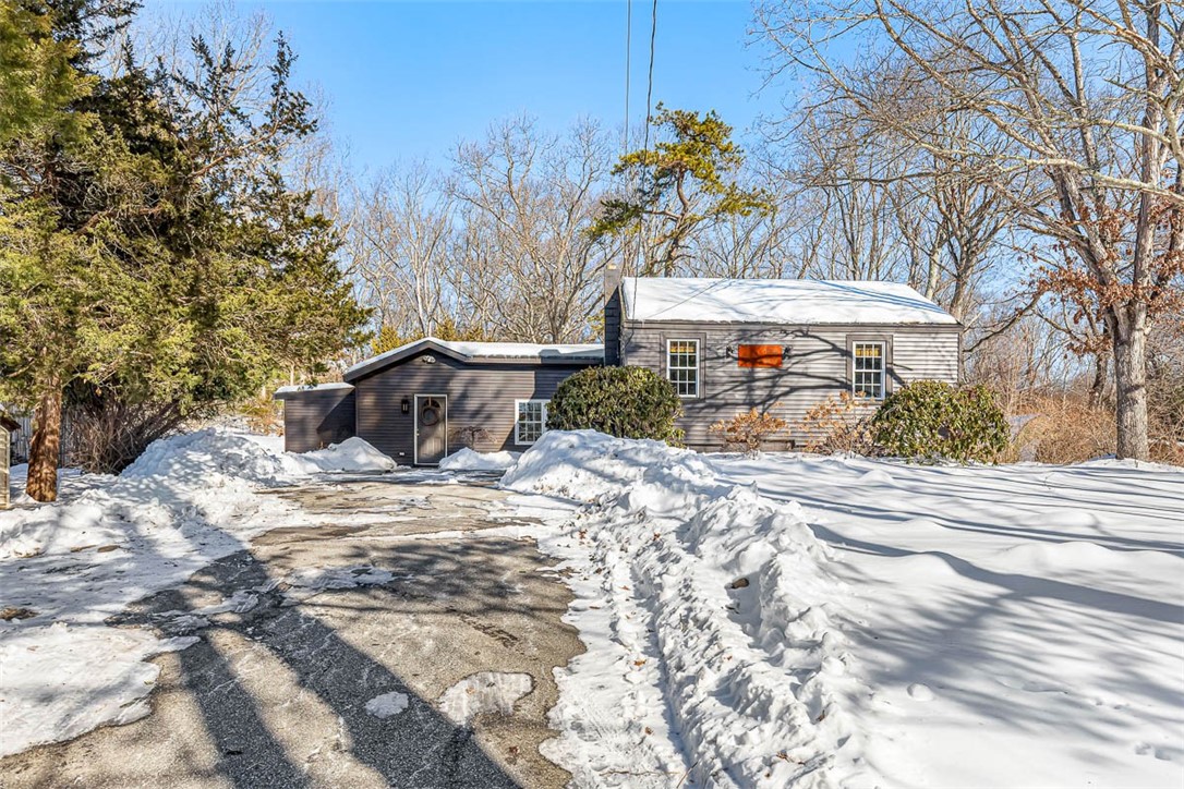 155 Stillwater Road Smithfield, RI 02917 - Photo 3 of 30