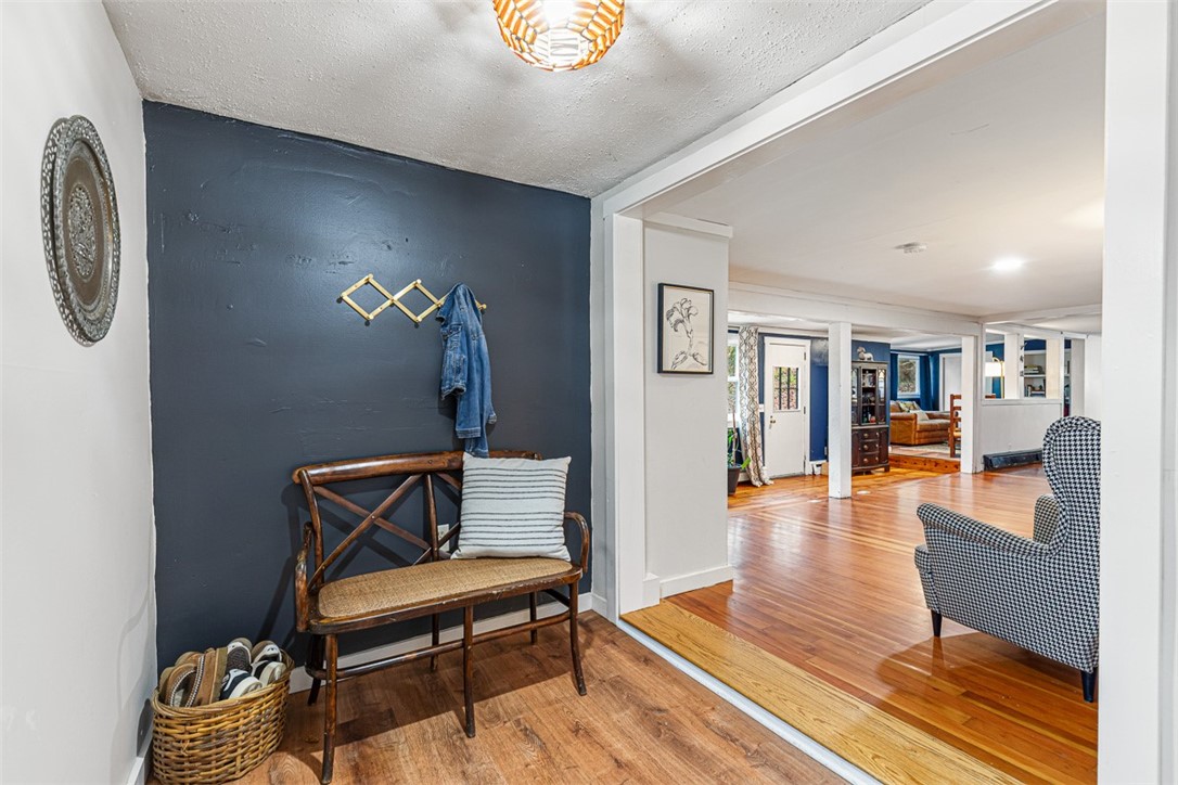 155 Stillwater Road Smithfield, RI 02917 - Photo 5 of 30