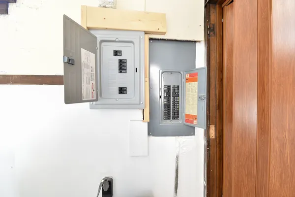 a view of entryway