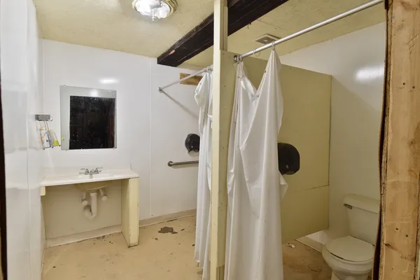 $250,000 | 118 East Main Street, Dwight, IL 60420