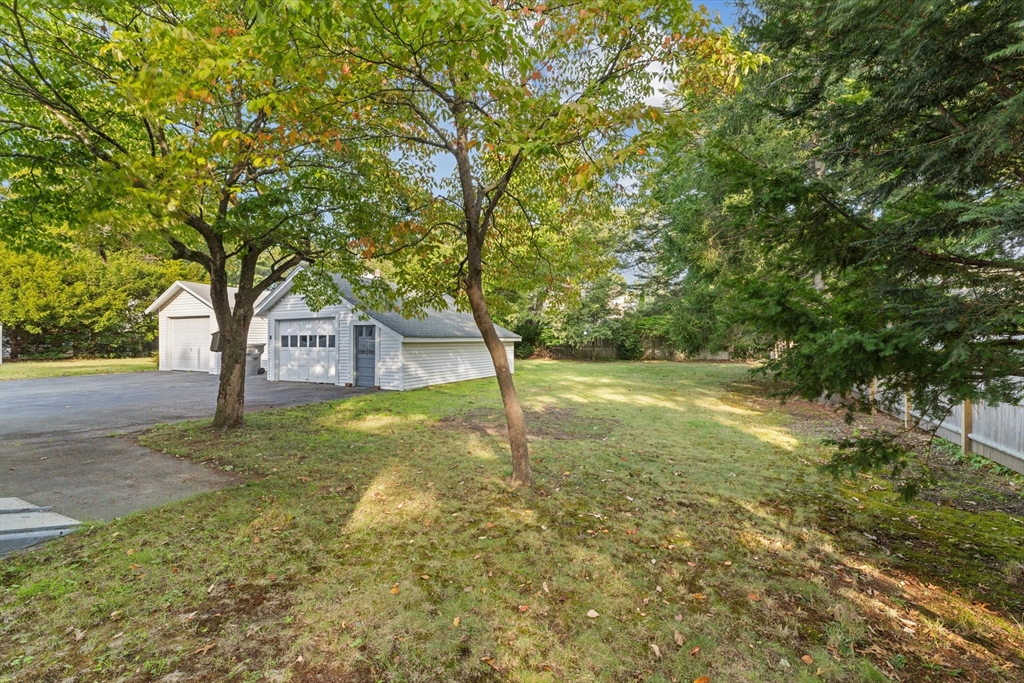 11 Robertson Road Framingham, MA 01702 - Photo 38 of 42 Gallery Image 38