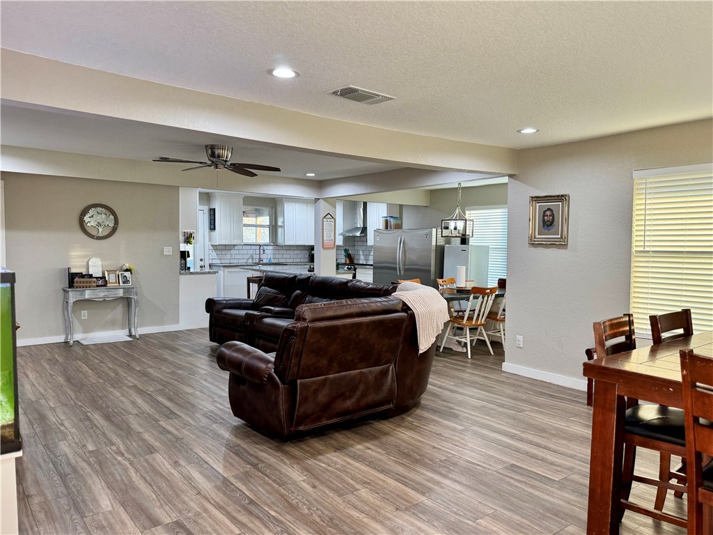 626 Fm 1358 Three Rivers, TX 78071 - Photo 7 of 21