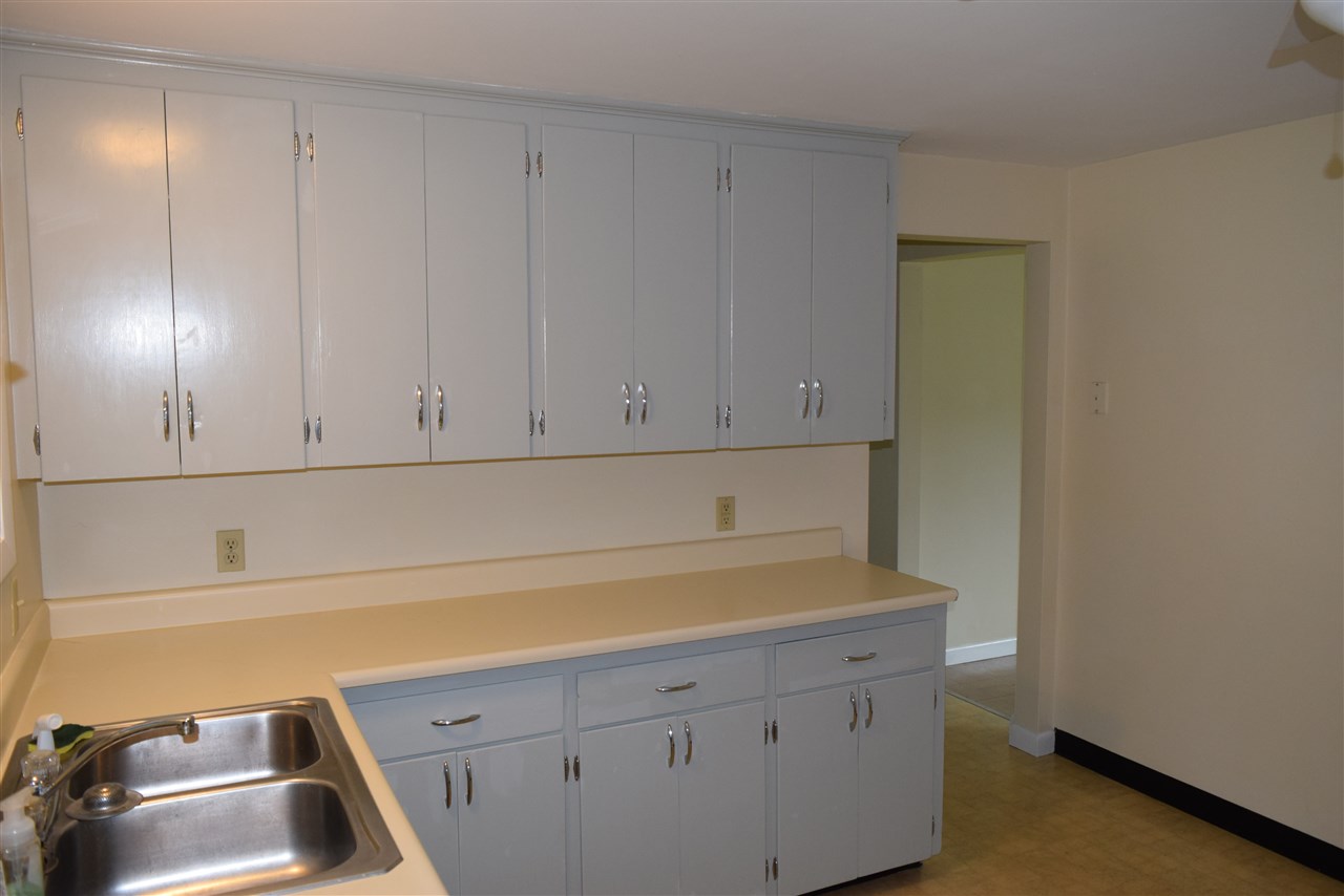 276 Washington St Extension Middlebury, VT 05753 - Photo 6 of 15 Gallery Image 6