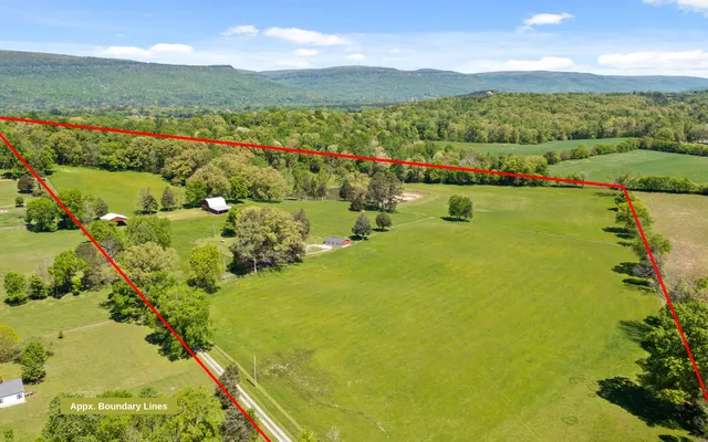 $1,400,000 | 951 Alvin C York Highway, Whitwell, TN 37397