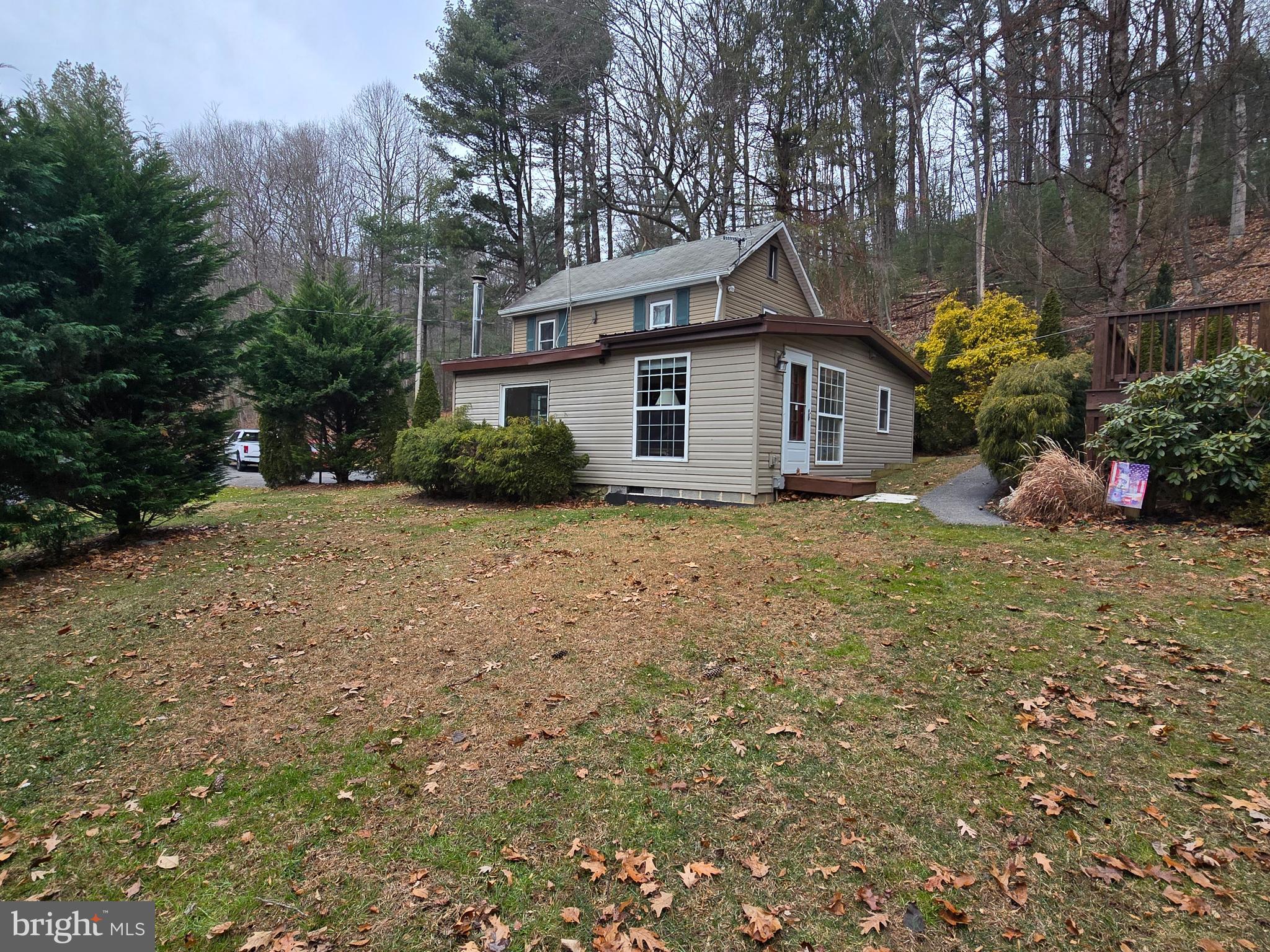 595 New Road Orrtanna, PA 17353 - Photo 3 of 18 Gallery Image 3