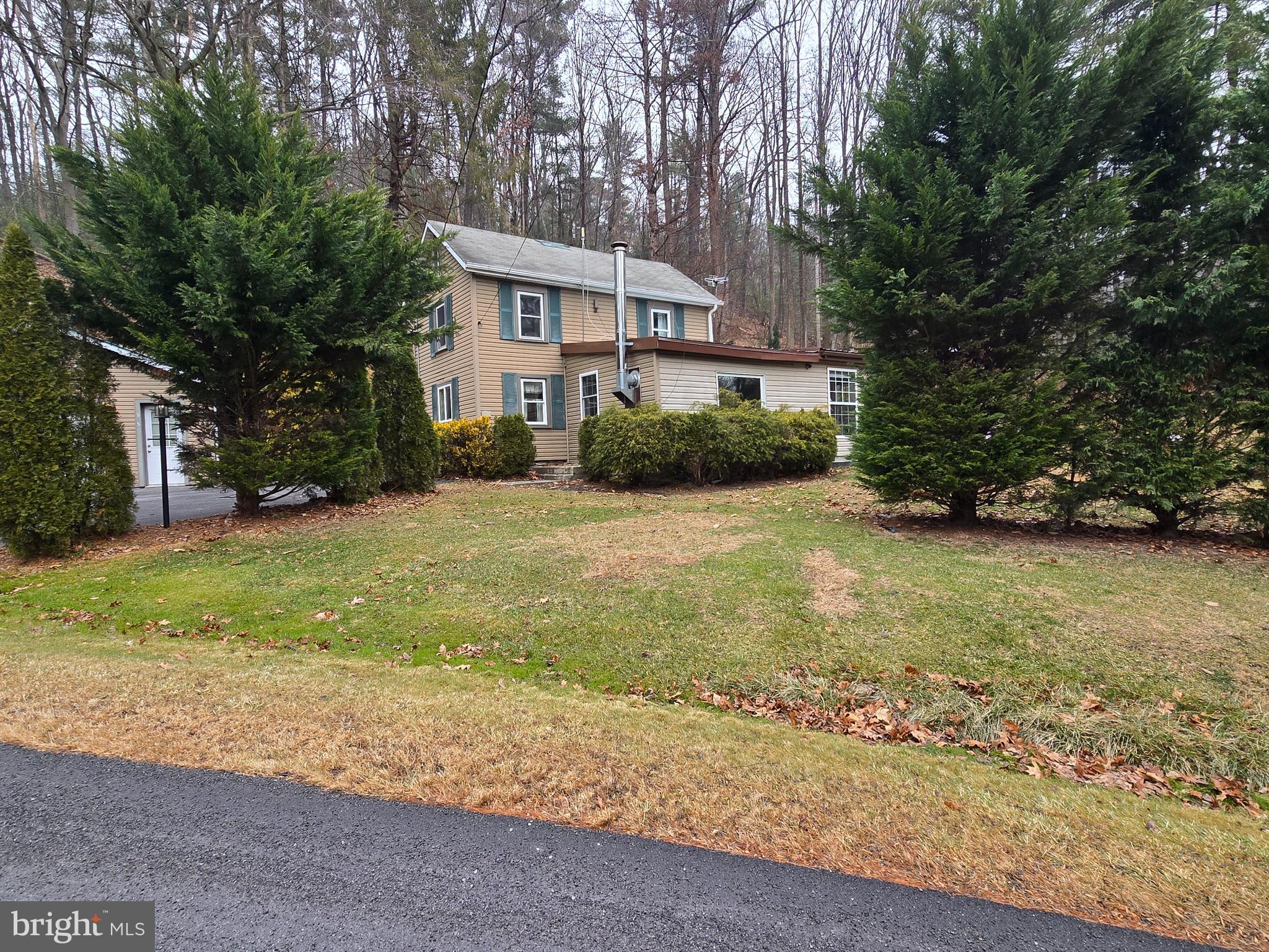 595 New Road Orrtanna, PA 17353 - Photo 4 of 18 Gallery Image 4
