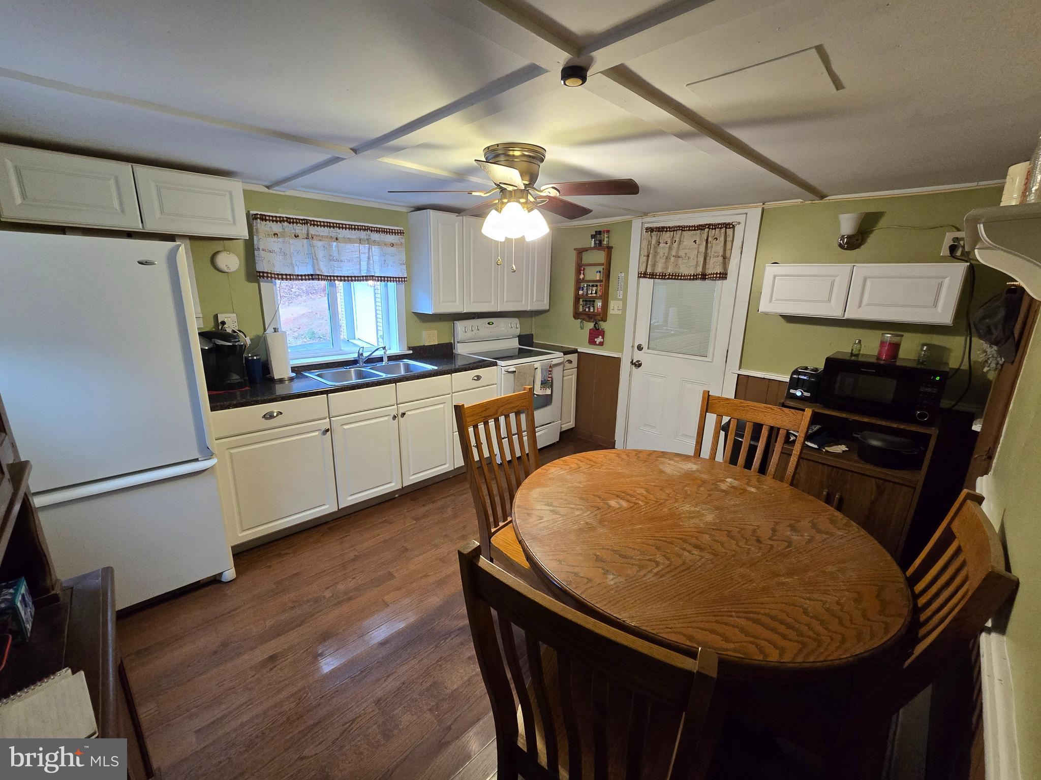 595 New Road Orrtanna, PA 17353 - Photo 8 of 18 Gallery Image 8