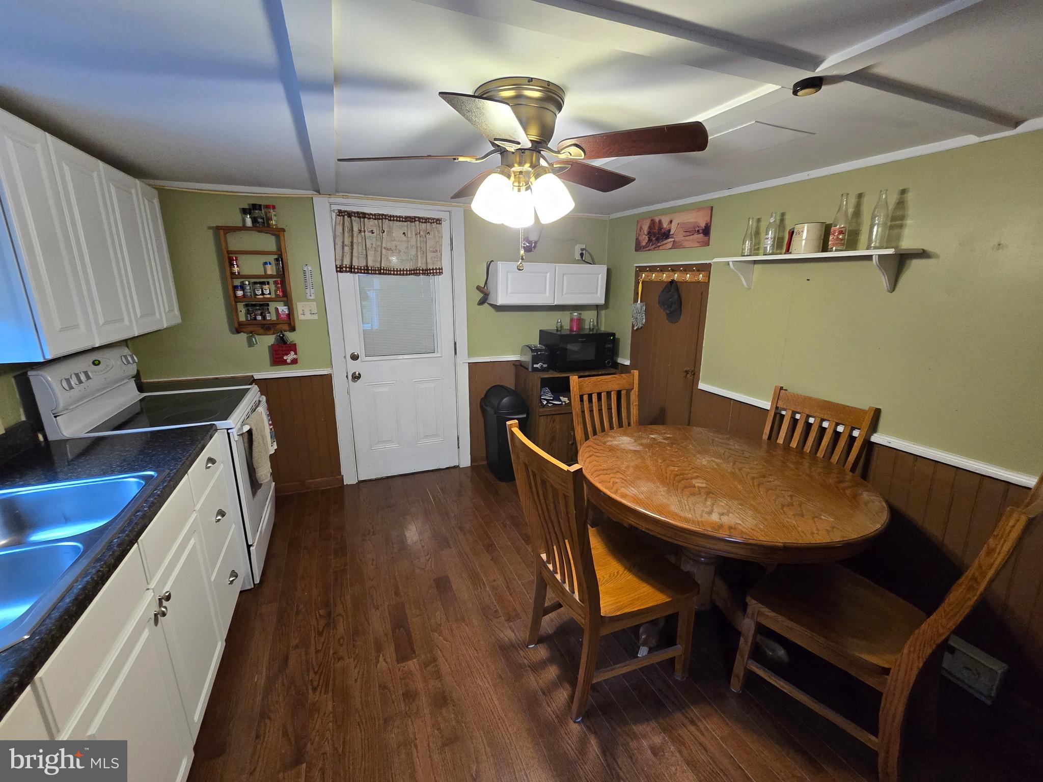 595 New Road Orrtanna, PA 17353 - Photo 10 of 18 Gallery Image 10