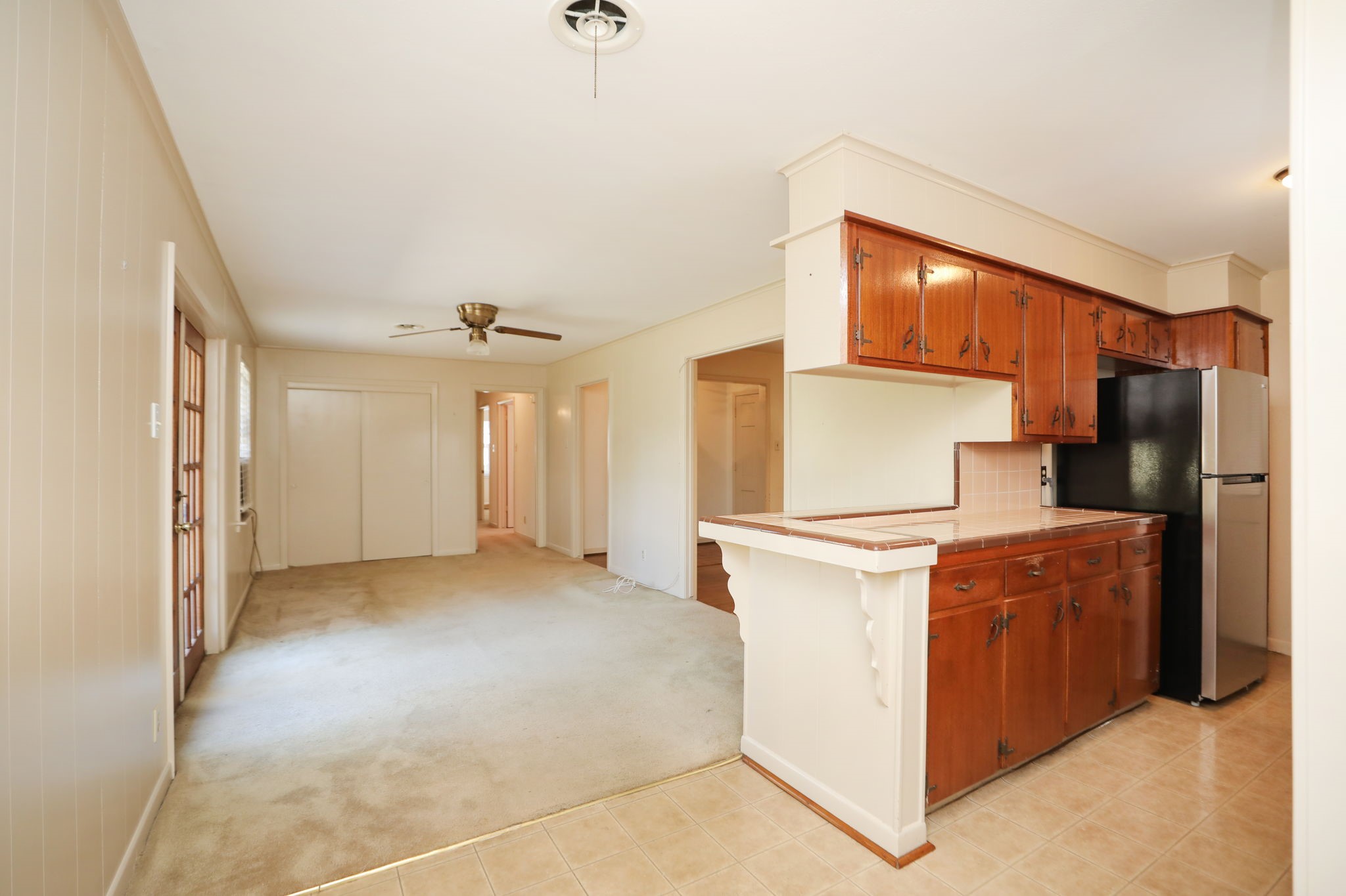 7158 Sharpview Drive Houston, TX 77074 - Photo 14 of 35 a view of a kitchen with stainless steel appliances cabinets