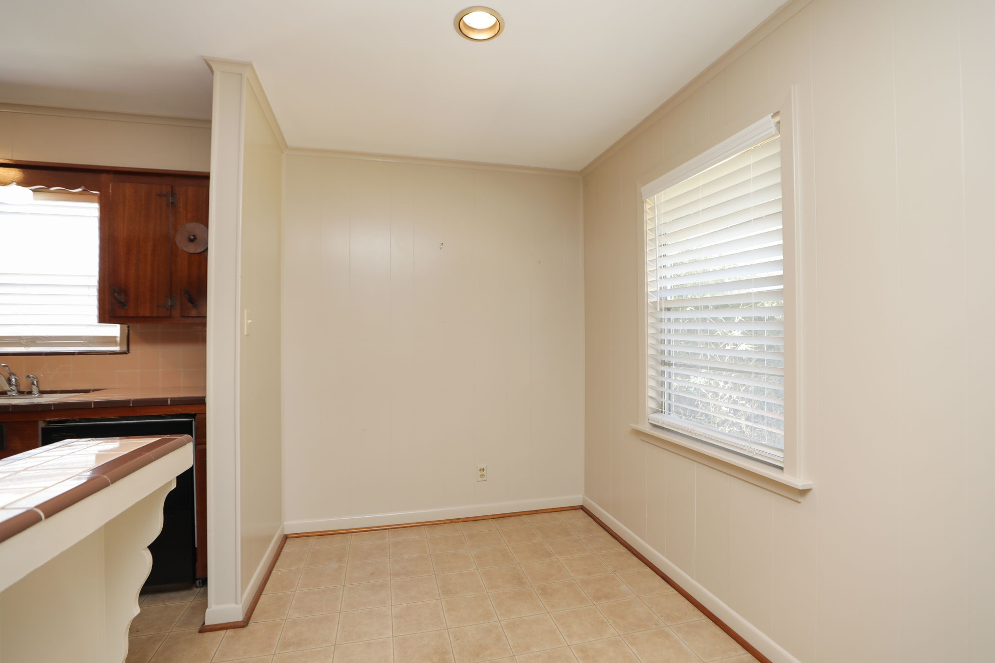 7158 Sharpview Drive Houston, TX 77074 - Photo 19 of 35