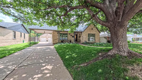 $330,000 | 1605 South Bonham Street, Amarillo, TX 79102