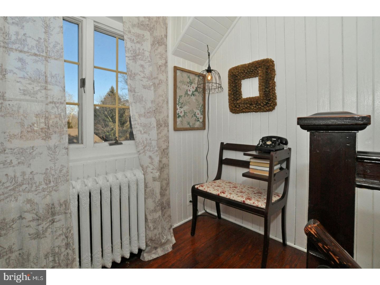 1607 Ashbourne Road Elkins Park, PA 19027 - Photo 17 of 25 Hallway