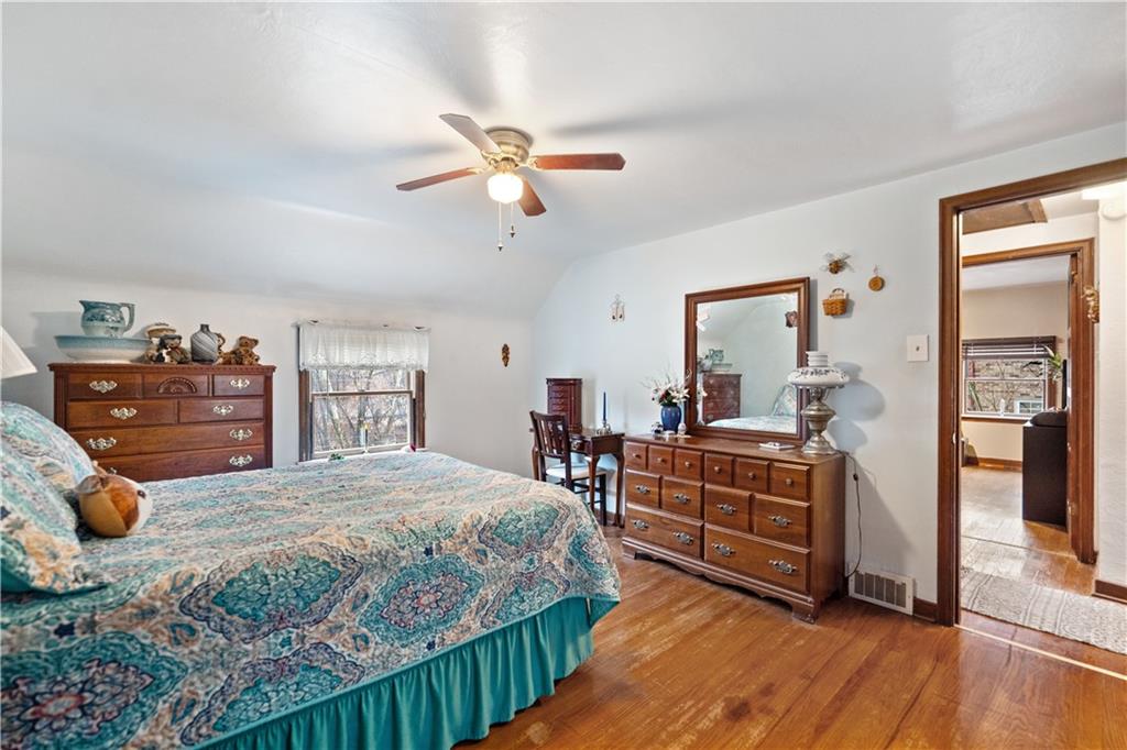 216 Soose Road Pittsburgh, PA 15209 - Photo 15 of 24 Gallery Image 15
