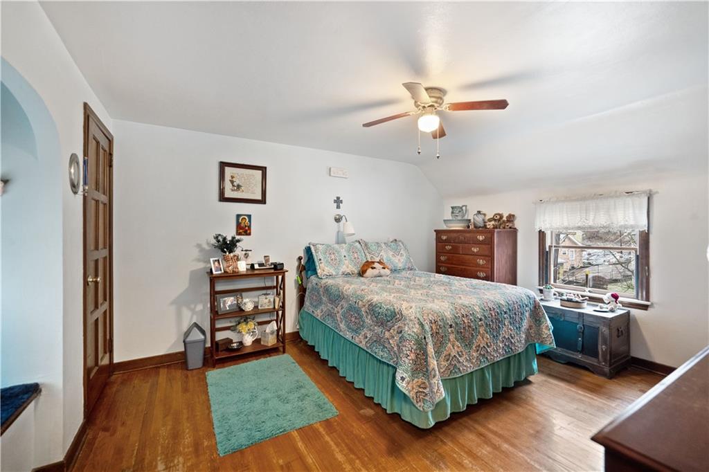 216 Soose Road Pittsburgh, PA 15209 - Photo 16 of 24 Gallery Image 16