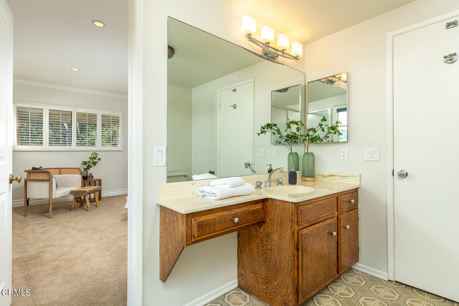 2600 Perkins Glendale, CA 91206 - Photo 23 of 34 a bathroom with a sink and a mirror