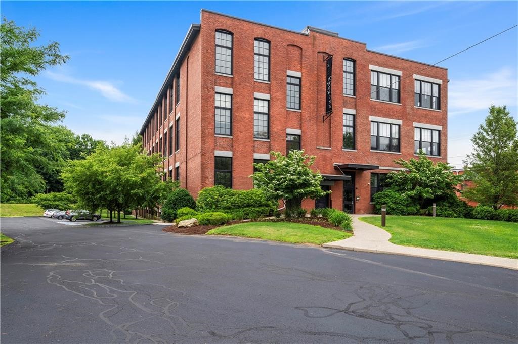 685 Social Street, Unit 115 Woonsocket, RI 02895 - Photo 26 of 26