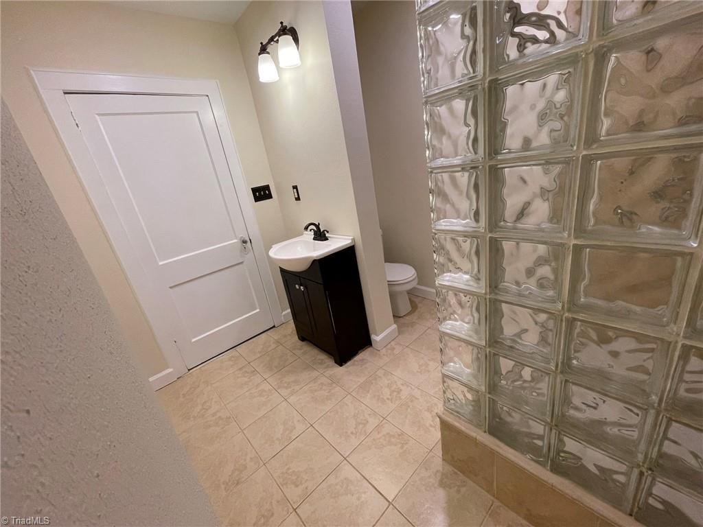 602 Providence Road Graham, NC 27253 - Photo 14 of 23