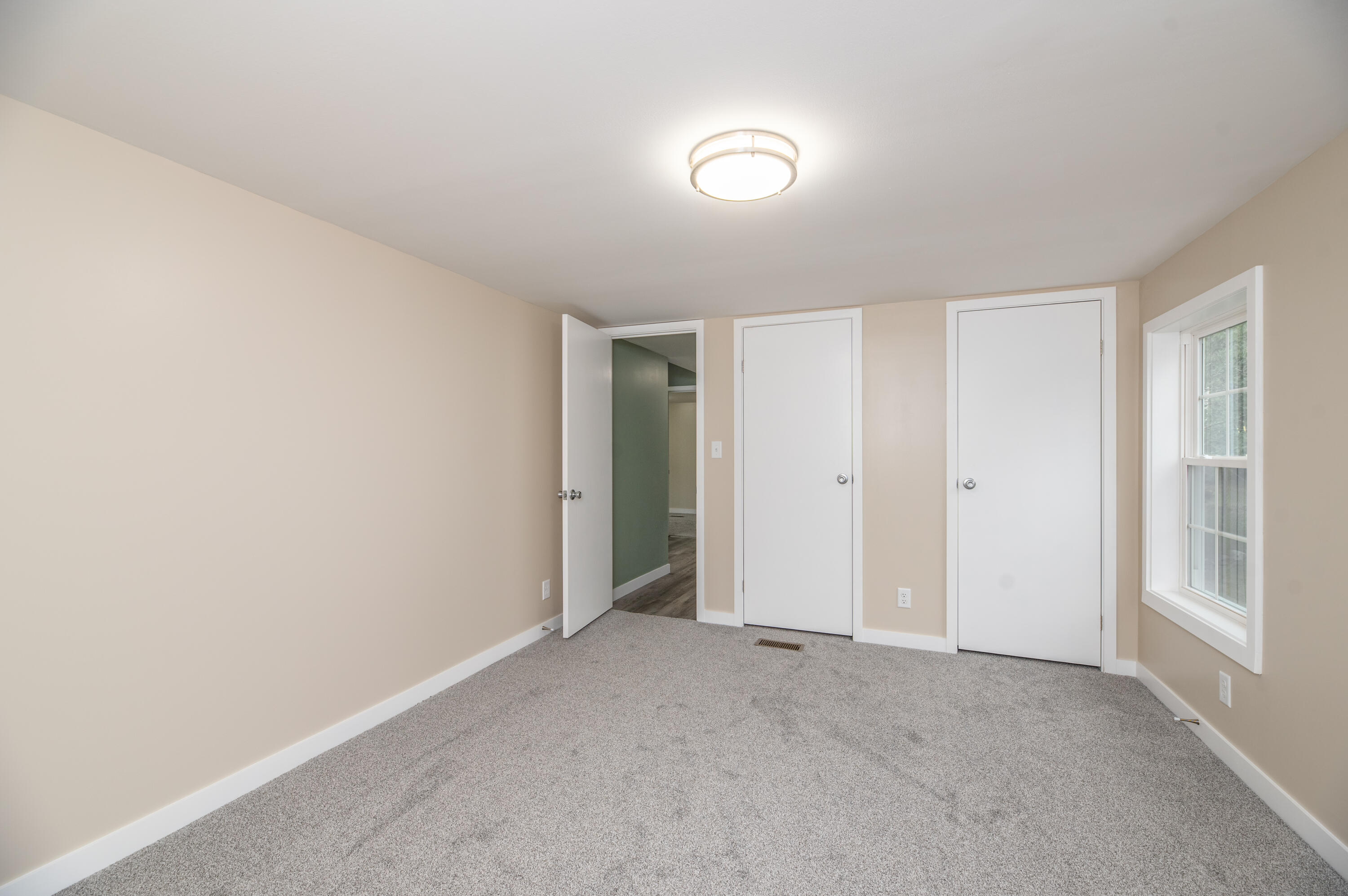 51 Richmond Road Litchfield, ME 04350 - Photo 22 of 27 Interior18