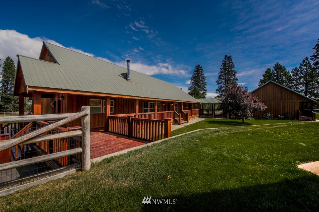 561 Hawk Haven Road Cle Elum, WA 98922 - Photo 2 of 22 Gallery Image 2