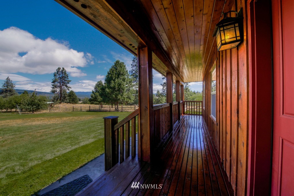 561 Hawk Haven Road Cle Elum, WA 98922 - Photo 4 of 22 Gallery Image 4