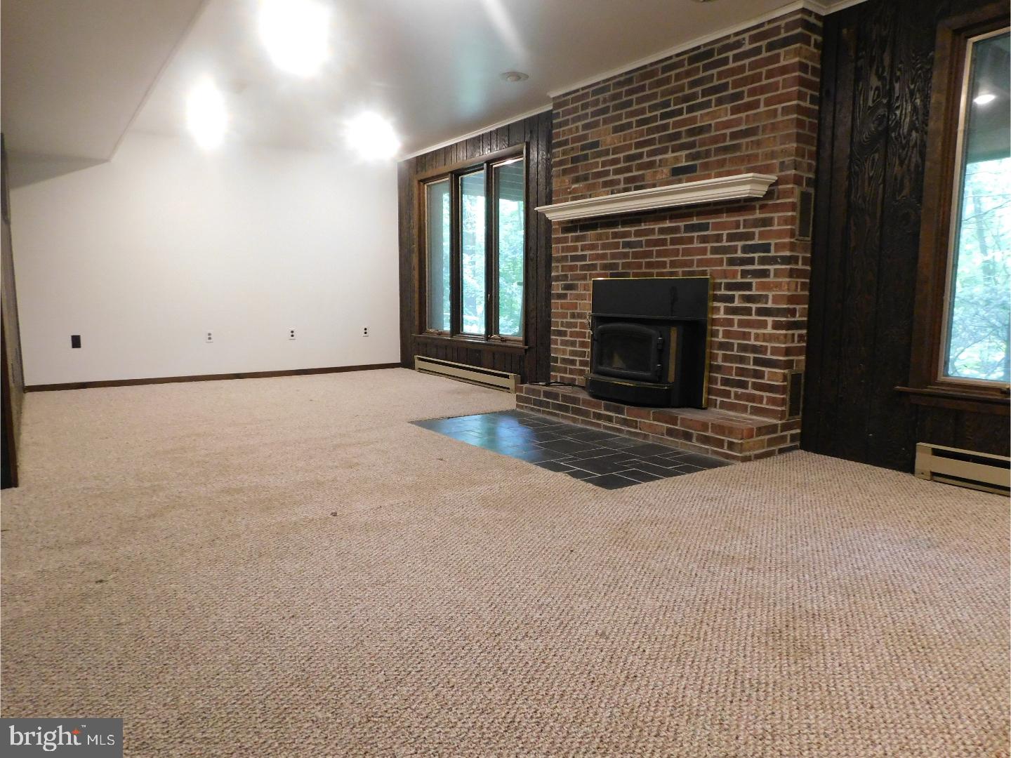 20 Far View Road Chalfont, PA 18914 - Photo 18 of 25 Family Room