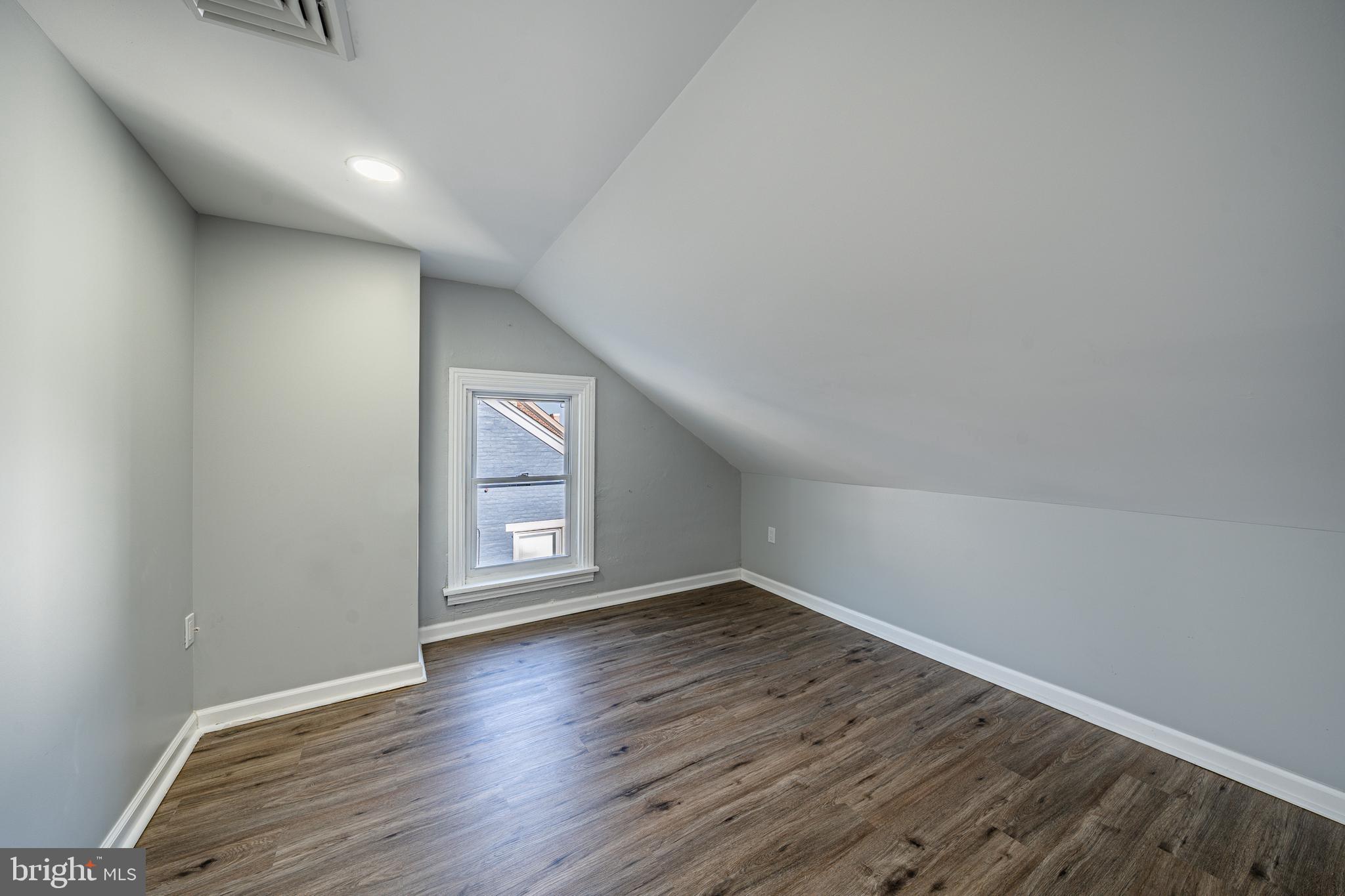 764 Queen Street Pottstown, PA 19464 - Photo 19 of 29