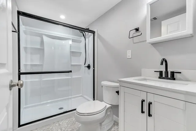 $2,400 | 5 Nickerson Road, Unit B, Lexington, MA 02421