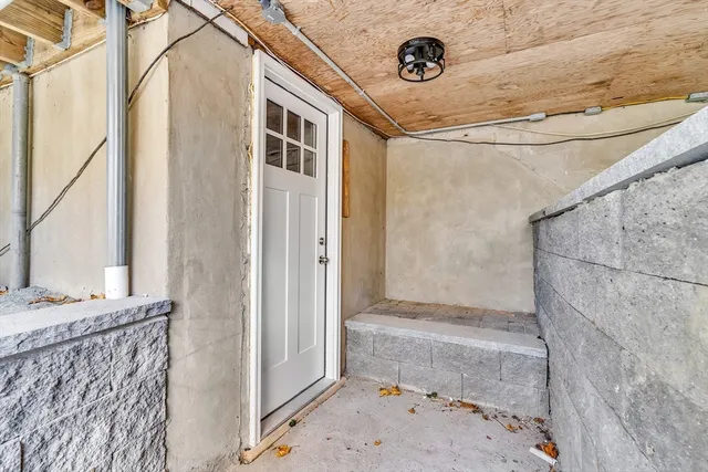 $2,400 | 5 Nickerson Road, Unit B, Lexington, MA 02421