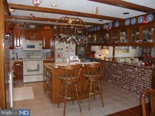 534 Crowthers Road Quakertown, PA 18951 - Photo 2 of 6 Gallery Image 2