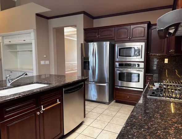 $3,100 | 3257 Lester Avenue, Clovis, CA 93619