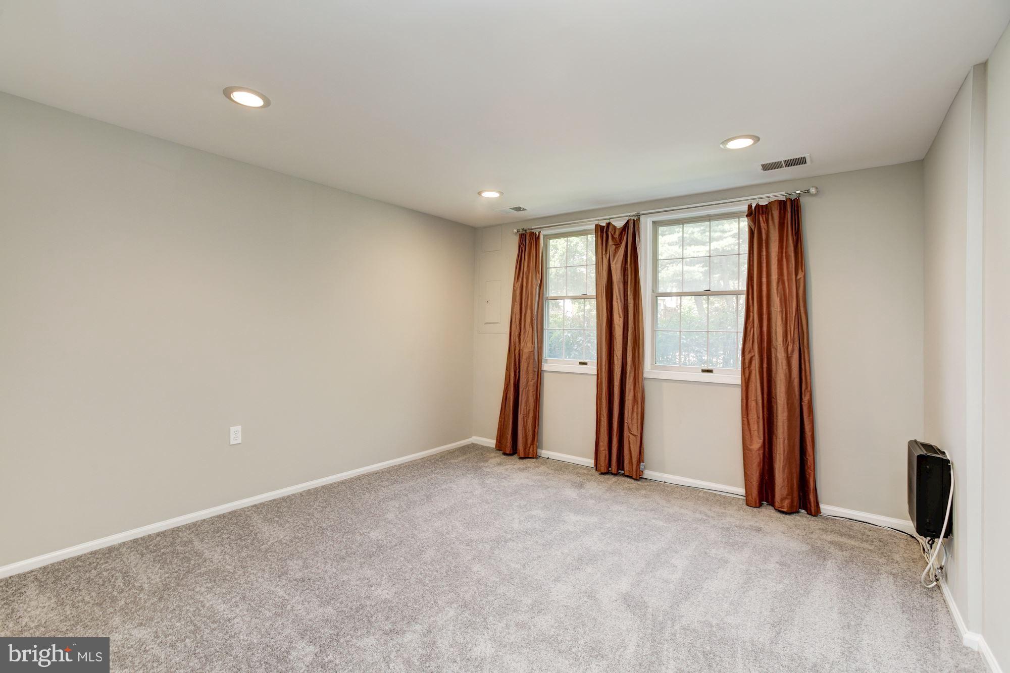 7531 Swan Point Way, Unit 192 Columbia, MD 21045 - Photo 27 of 35 Bedroom #3- lower level w/ recessed lighting