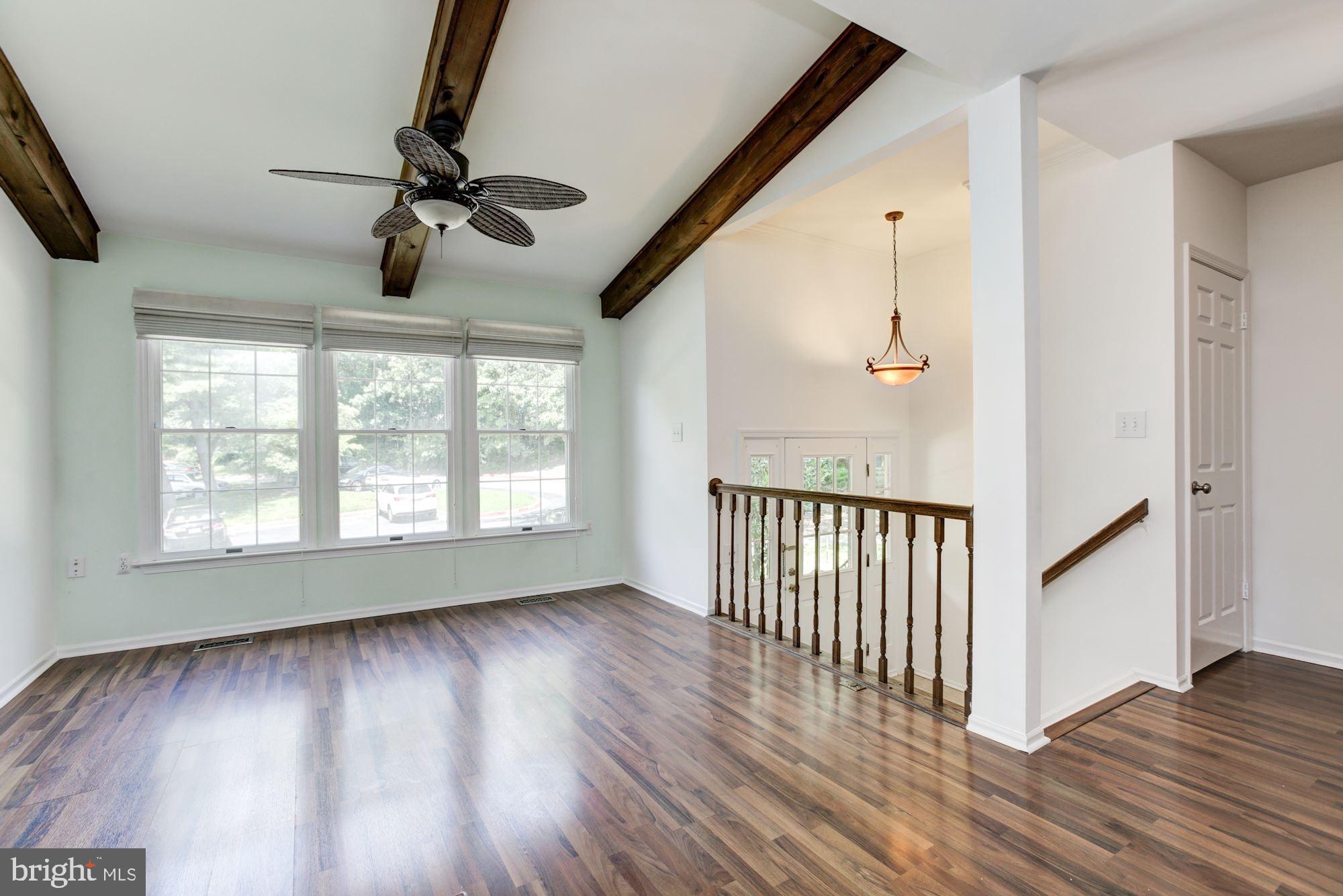 7531 Swan Point Way, Unit 192 Columbia, MD 21045 - Photo 4 of 35 Family room welcomes you w/ lots of natural light