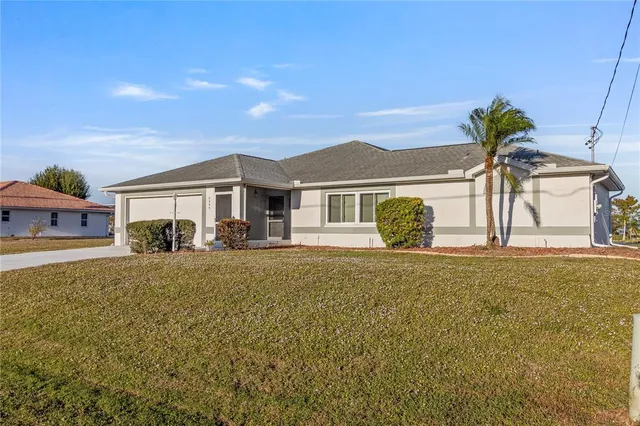 $1,800 | 6460 Blueberry Drive, Englewood, FL 34224