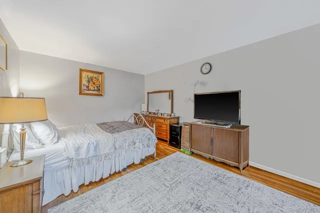 $315,000 | 83-75 118th Street, Unit 5A | Kew Gardens