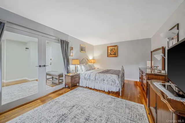 $315,000 | 83-75 118th Street, Unit 5A | Kew Gardens