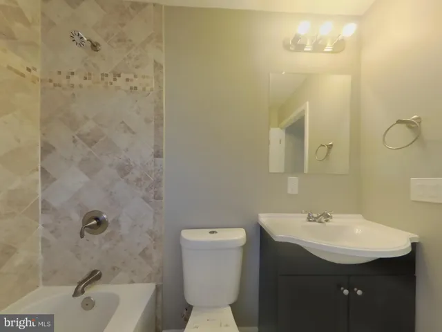 $2,819 | 2305 Berkley Street, Temple Hills, MD 20748