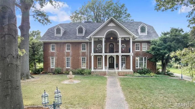 $690,000 | 1011 North Ranney Street, Sikeston, MO 63801