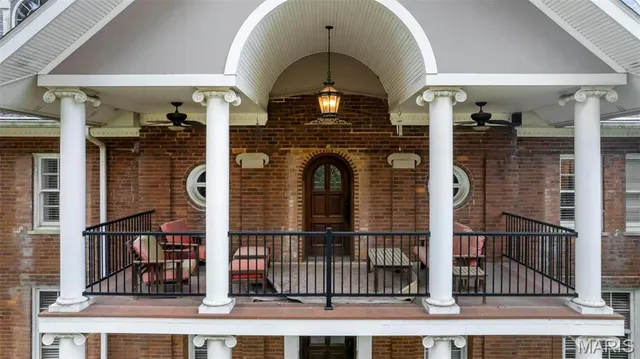 $690,000 | 1011 North Ranney Street, Sikeston, MO 63801