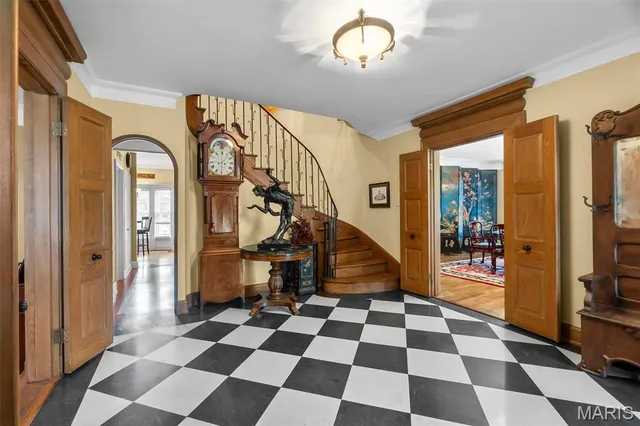 $690,000 | 1011 North Ranney Street, Sikeston, MO 63801