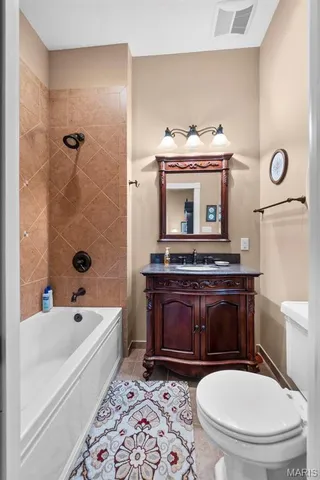 $690,000 | 1011 North Ranney Street, Sikeston, MO 63801