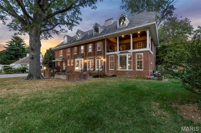 $690,000 | 1011 North Ranney Street, Sikeston, MO 63801