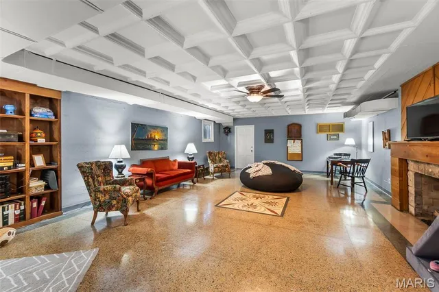 $690,000 | 1011 North Ranney Street, Sikeston, MO 63801