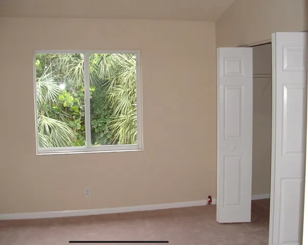 $2,000 | 5079 Palmbrooke Circle, West Palm Beach, FL 33417